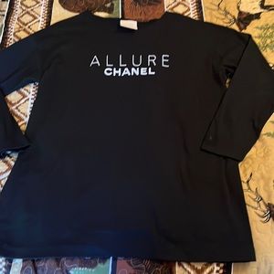 Chanel T-shirt